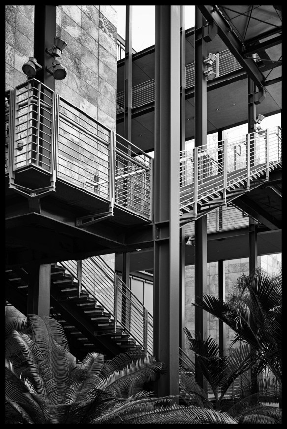 LinesAnglesBW-web-DSC_3135