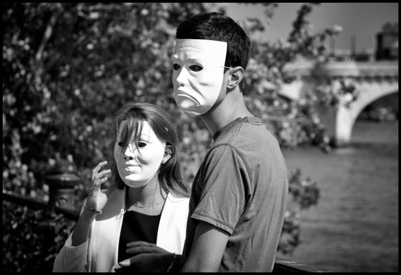 B&W-Masks_Web-DSC0505